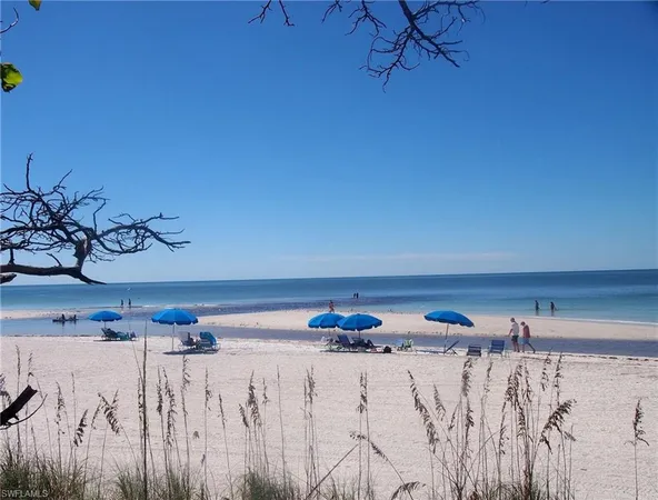 $895,000 | 6001 Pelican Bay Boulevard, Unit 503, Naples, FL 34108