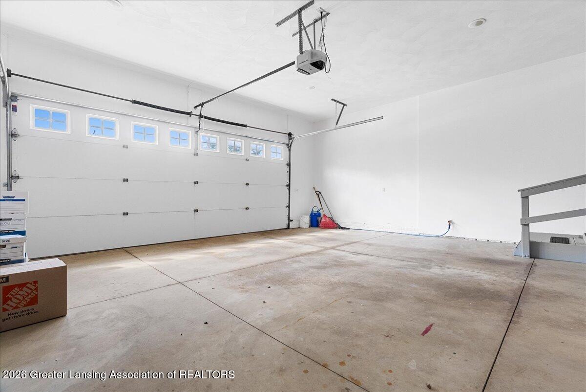 5859 Sleight Road Bath, MI 48808 - Photo 40 of 72 Garage