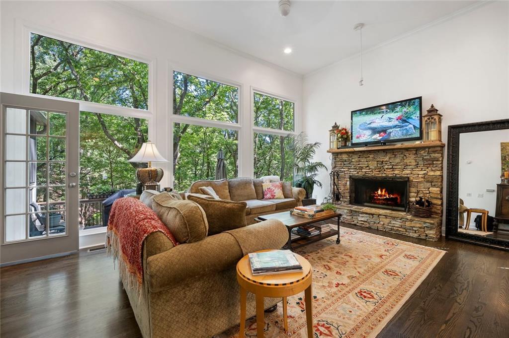 65 Red Oak Point Jasper, GA 30143 - Photo 3 of 40 Gallery Image 3