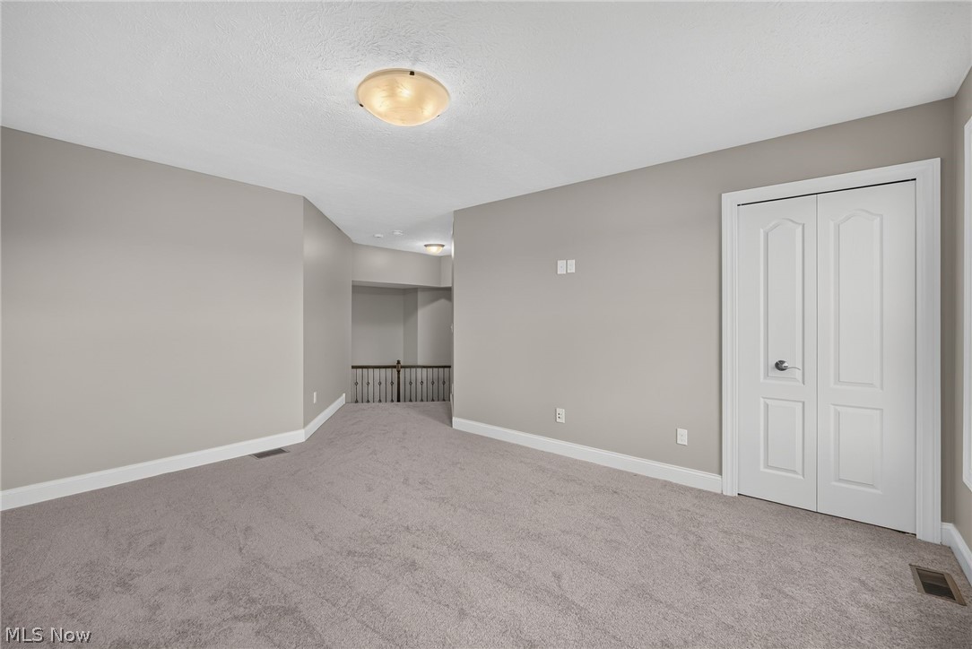 22334 Pinnacle Point Strongsville, OH 44149 - Photo 37 of 50