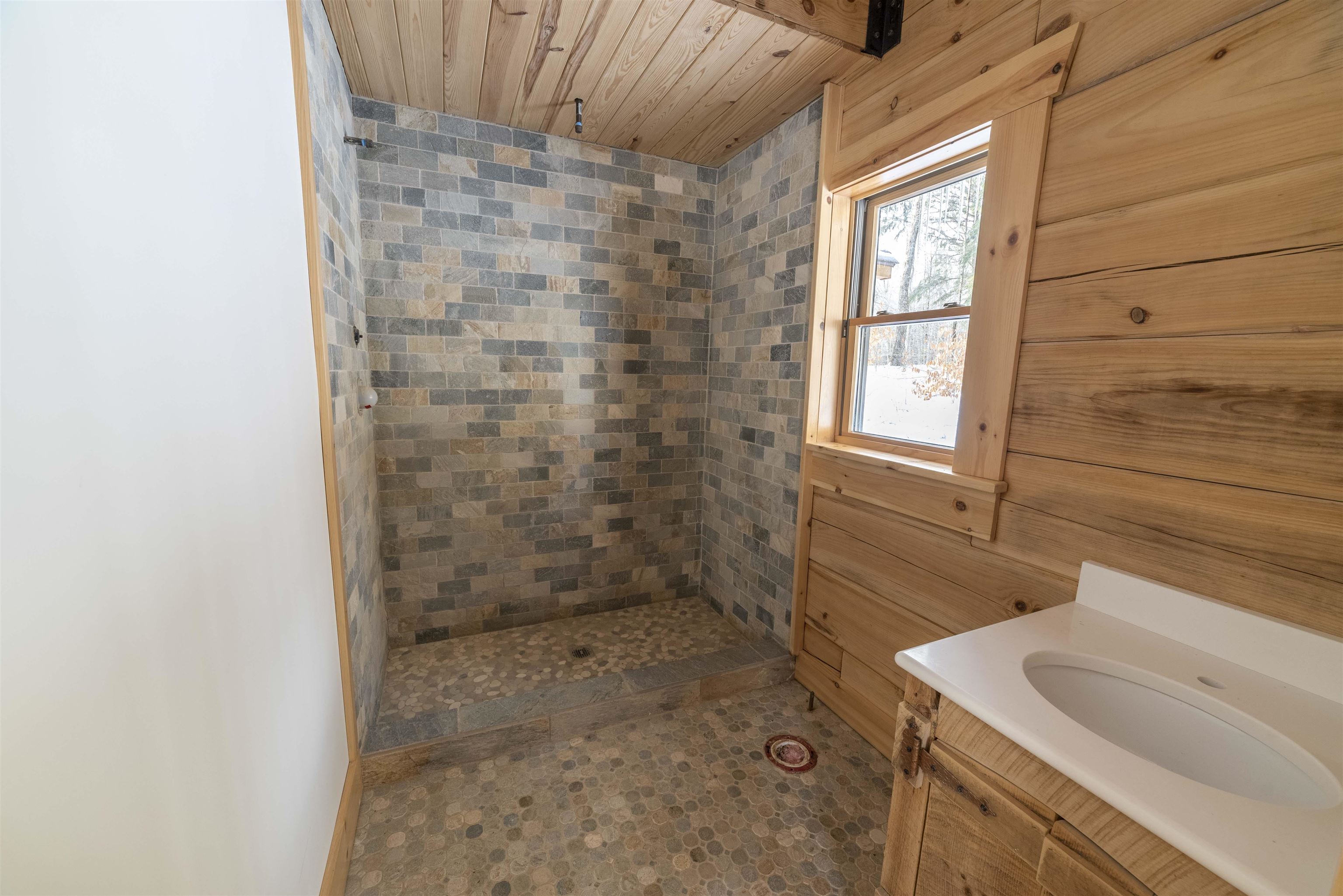 150 Haystack Road Wilmington, VT 05363 - Photo 7 of 20