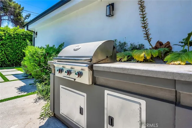 $13,000 | 5110 Greenbush Avenue, Sherman Oaks, CA 91423