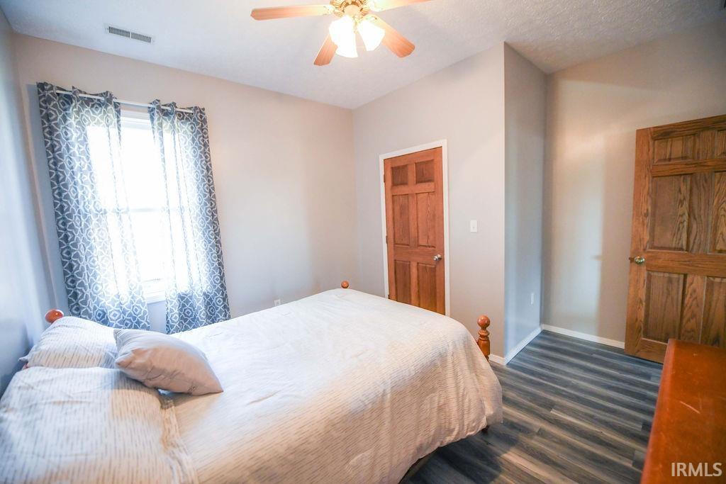 2320 South Walnut Road Bloomfield, IN 47424 - Photo 18 of 32