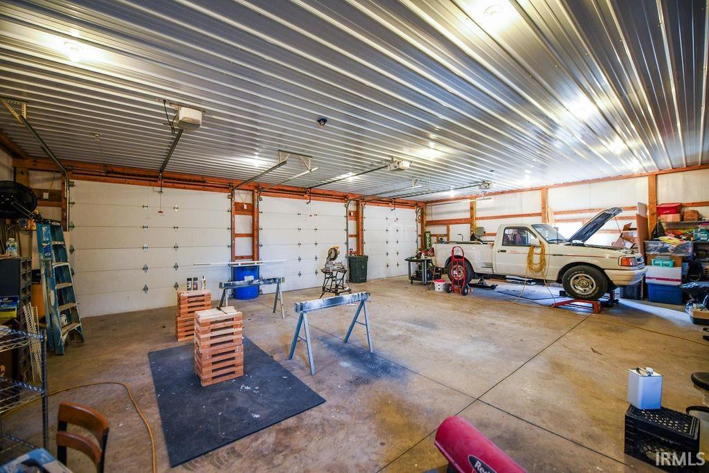 2320 South Walnut Road Bloomfield, IN 47424 - Photo 23 of 32