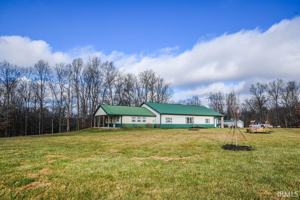 2320 South Walnut Road Bloomfield, IN 47424 - Photo 4 of 32