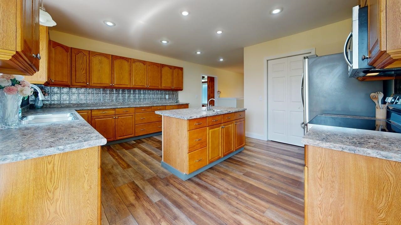 20 4th Street Swanton, VT 05488 - Photo 7 of 51