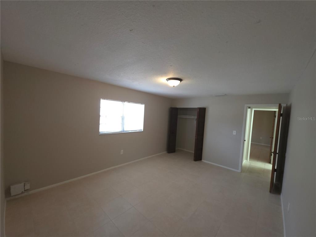 4204 East Okara Road Tampa, FL 33617 - Photo 13 of 21