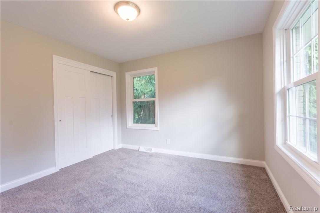 77 Randolph Road Rochester, MI 48309 - Photo 24 of 32 77-207.jpg