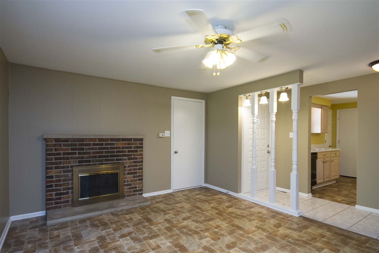 5108 Martinique Road Fort Wayne, IN 46815 - Photo 6 of 27 Gallery Image 6