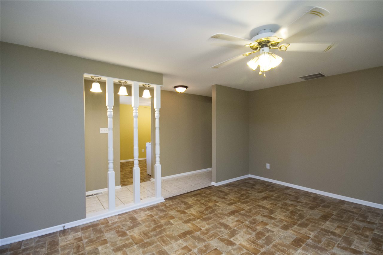 5108 Martinique Road Fort Wayne, IN 46815 - Photo 7 of 27 Gallery Image 7