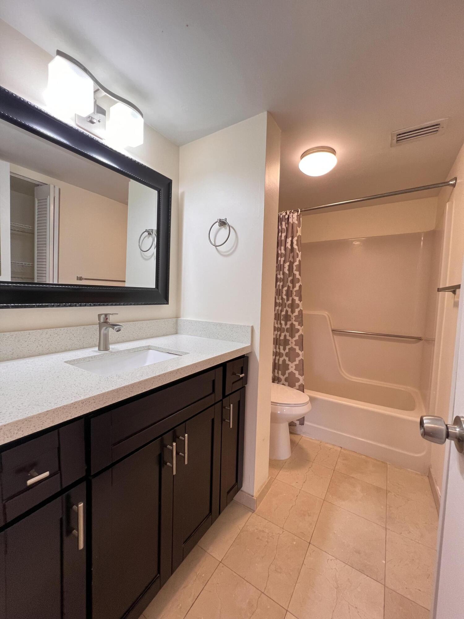 21911 Lake Forest Circle, Unit 206 Boca Raton, FL 33433 - Photo 13 of 28 IMG_4990