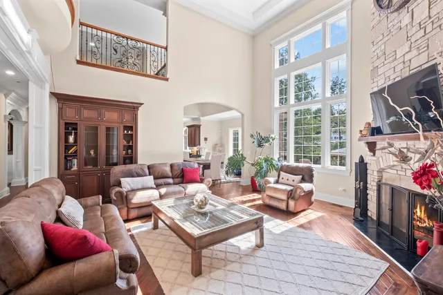 $1,650,000 | 17-w033 87th Street, Willowbrook, IL 60527