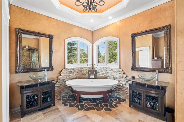 $1,650,000 | 17-w033 87th Street, Willowbrook, IL 60527