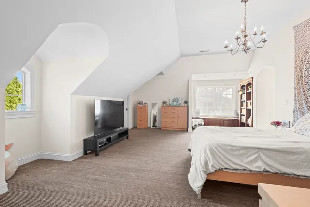 $1,650,000 | 17-w033 87th Street, Willowbrook, IL 60527