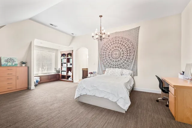 $1,650,000 | 17-w033 87th Street, Willowbrook, IL 60527