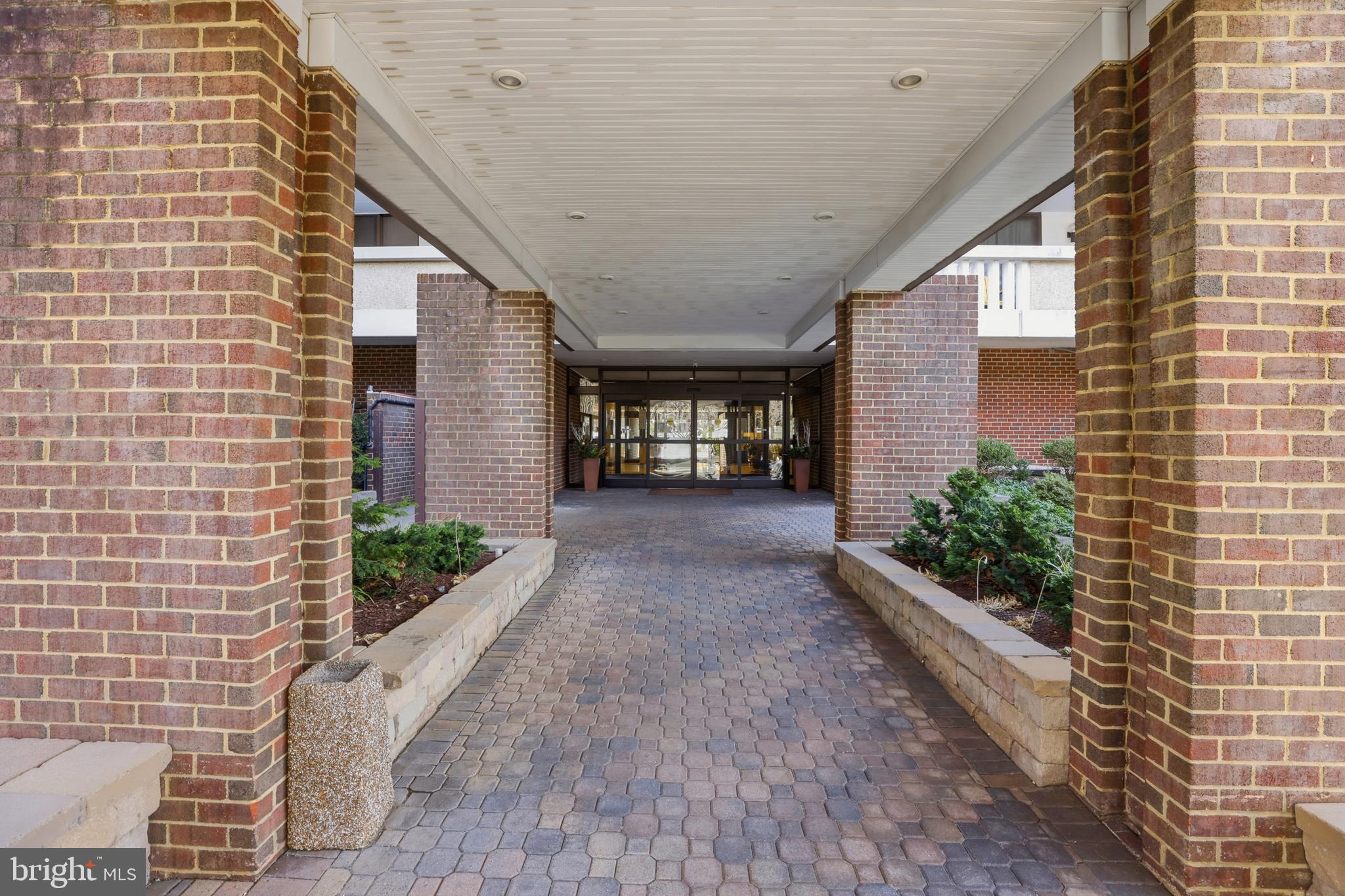 6101 Edsall Road, Unit 1107 Alexandria, VA 22304 - Photo 109 of 114