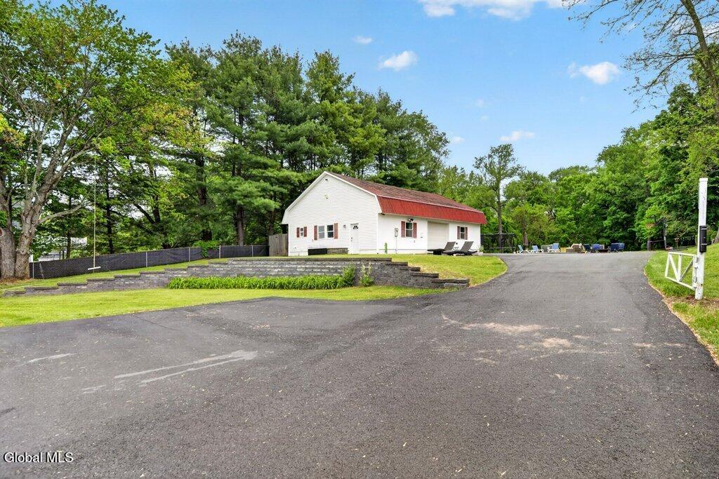 447 Krumkill Road Albany, NY 12203 - Photo 47 of 63 047-056_DSC06614_m