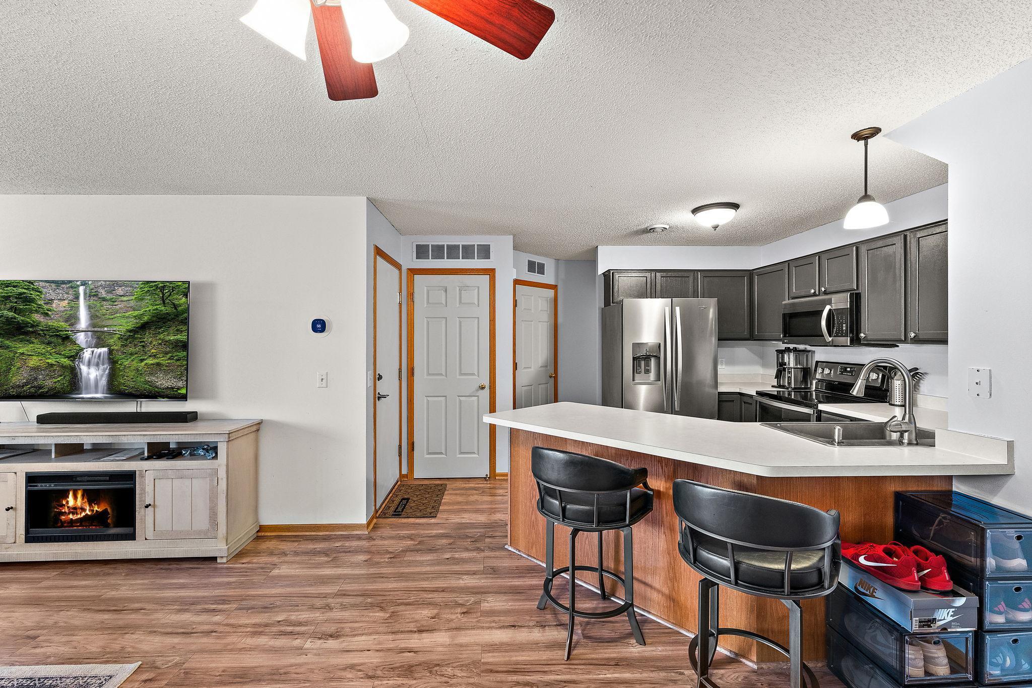 8663 Quarry Ridge Lane, Unit C Woodbury, MN 55125 - Photo 12 of 28