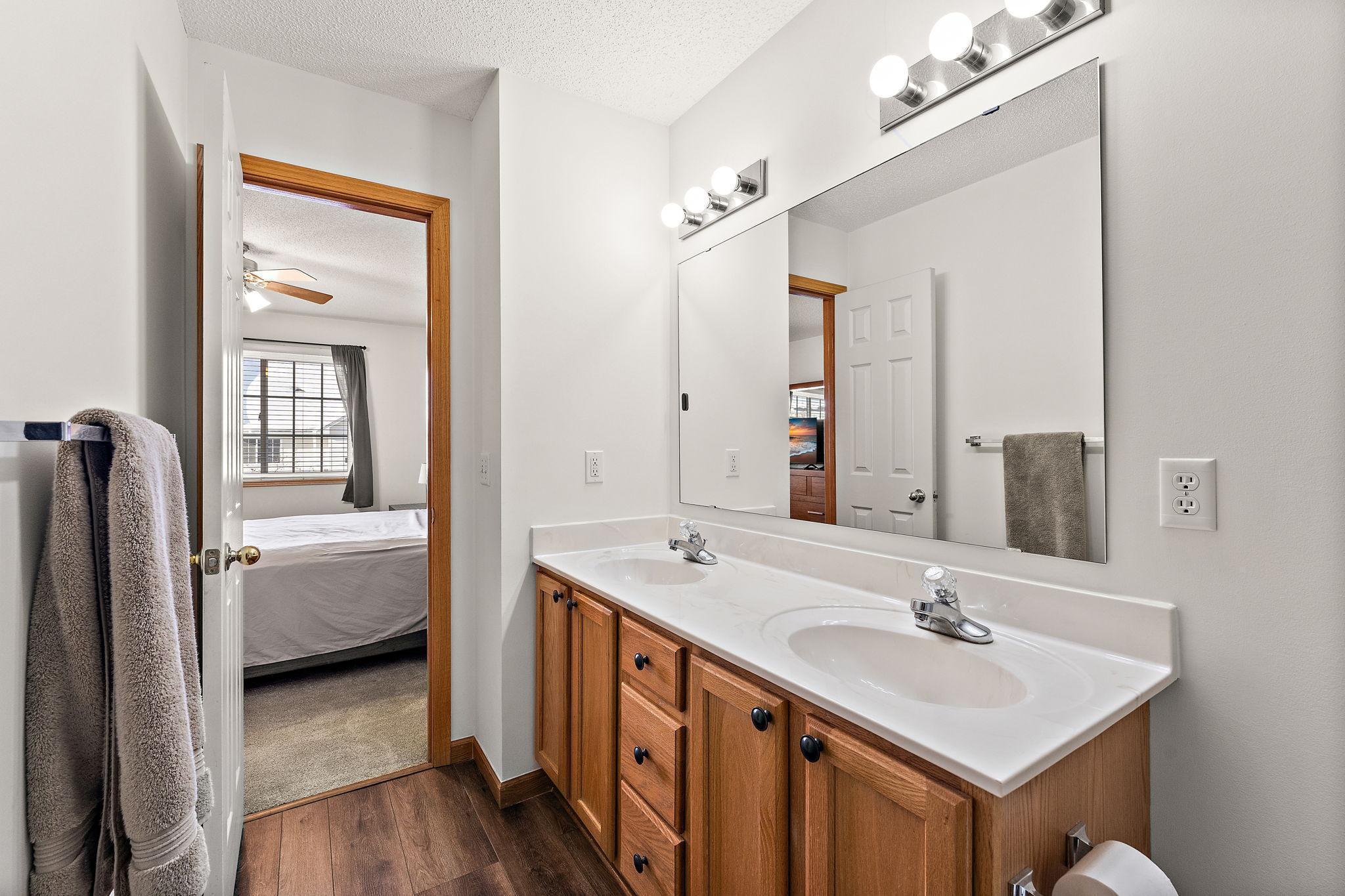 8663 Quarry Ridge Lane, Unit C Woodbury, MN 55125 - Photo 21 of 28