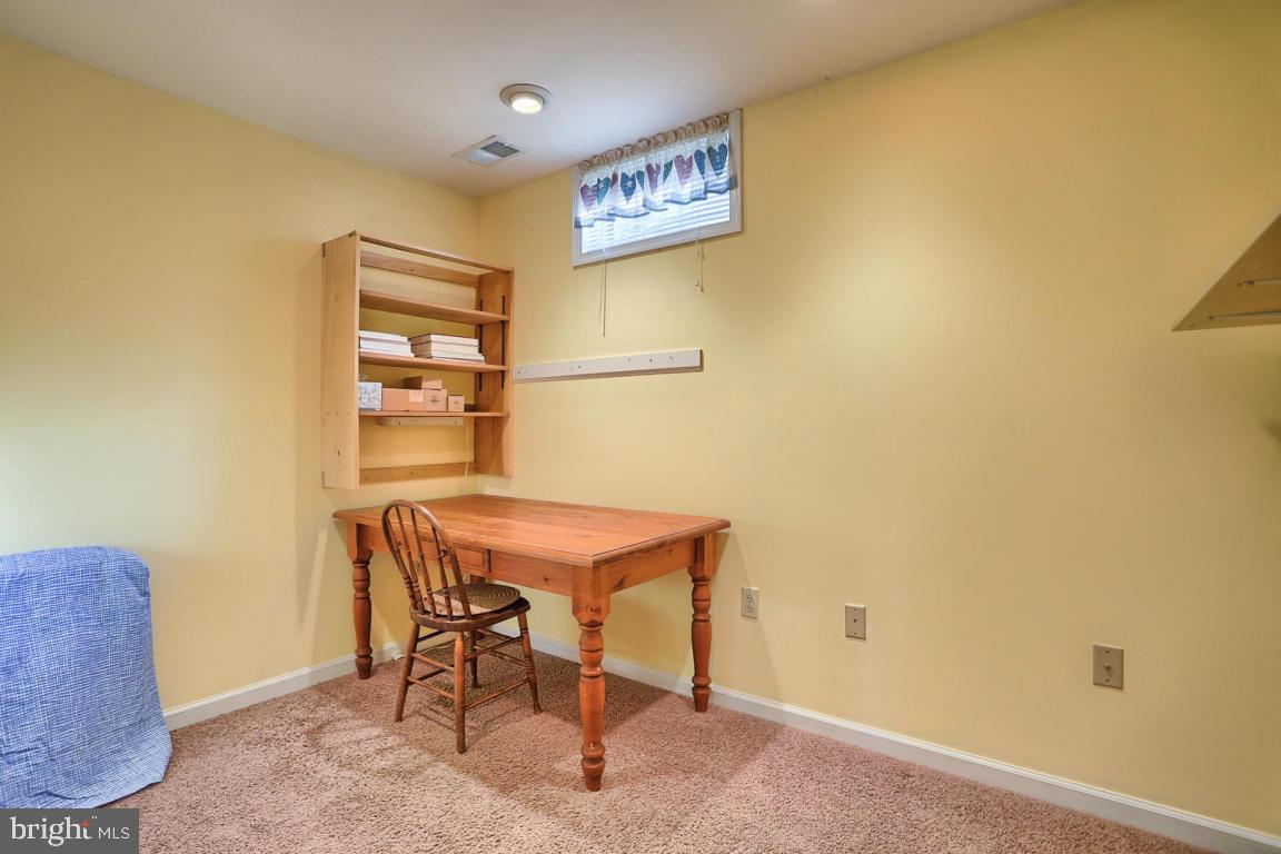 415 Crosswinds Drive Lititz, PA 17543 - Photo 19 of 21 Gallery Image 19