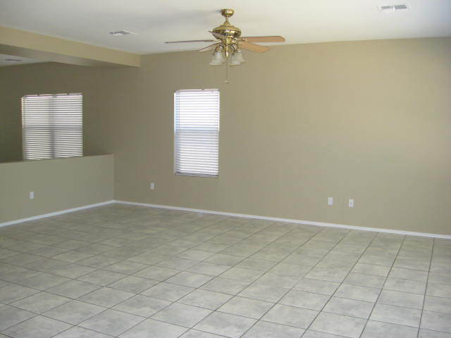 9419 West Eaton Road Phoenix, AZ 85037 - Photo 6 of 27 FR v1