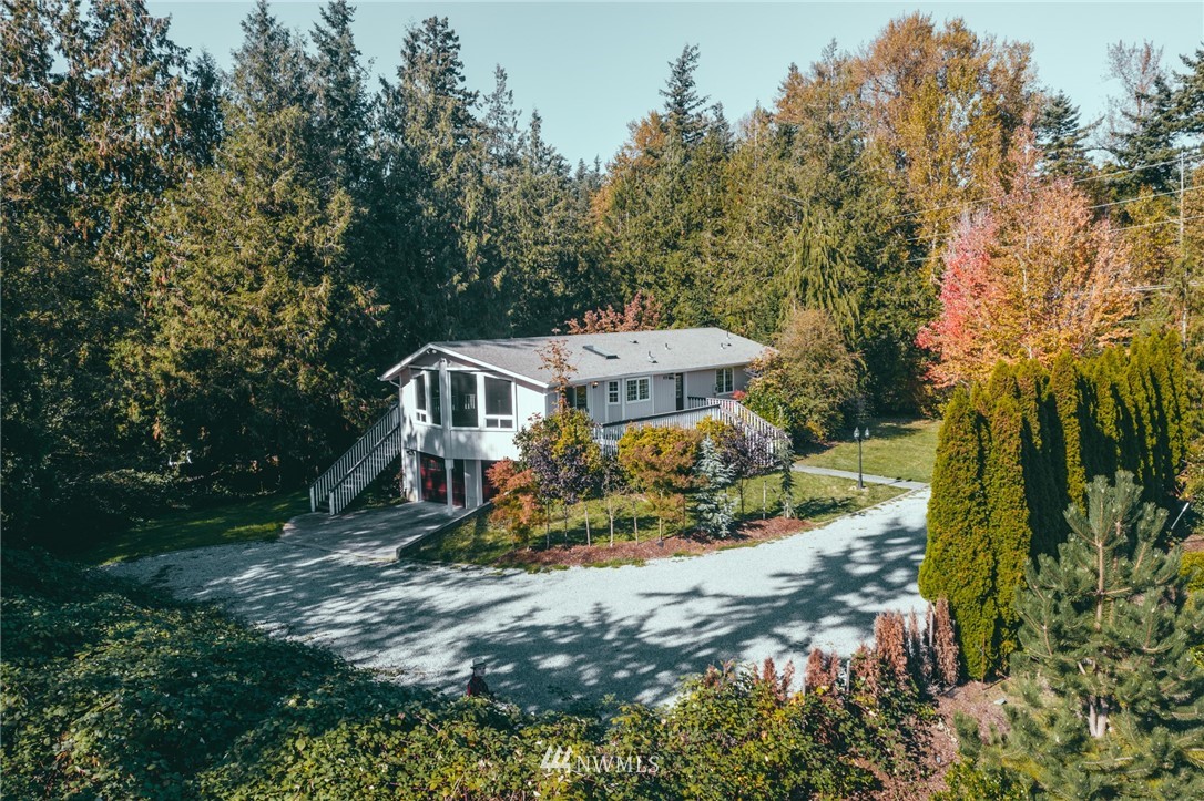 1216 East Blackburn Road Mount Vernon, WA 98274 - Photo 2 of 22 Gallery Image 2