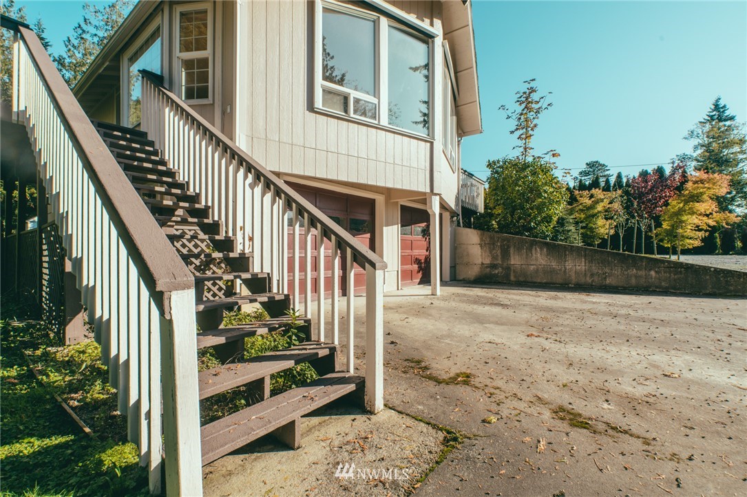 1216 East Blackburn Road Mount Vernon, WA 98274 - Photo 5 of 22 Gallery Image 5