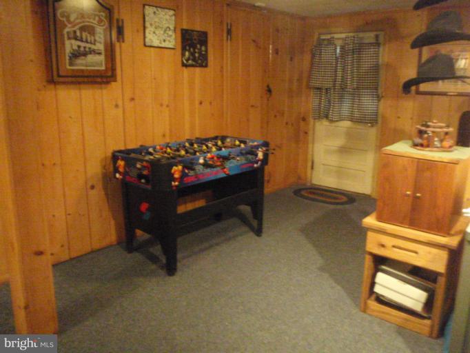 3705 Valley Road Ellicott City, MD 21042 - Photo 15 of 25 Family Room