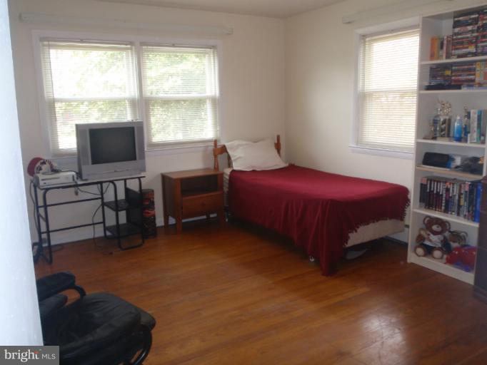 3705 Valley Road Ellicott City, MD 21042 - Photo 6 of 25 Bedroom