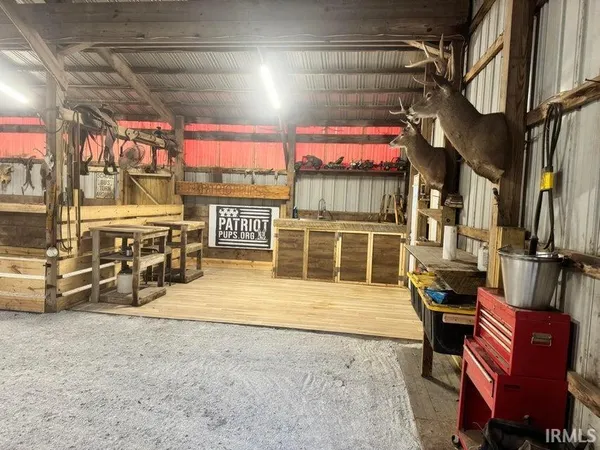 $535,000 | 15752 West 400 North, Medaryville, IN 47957