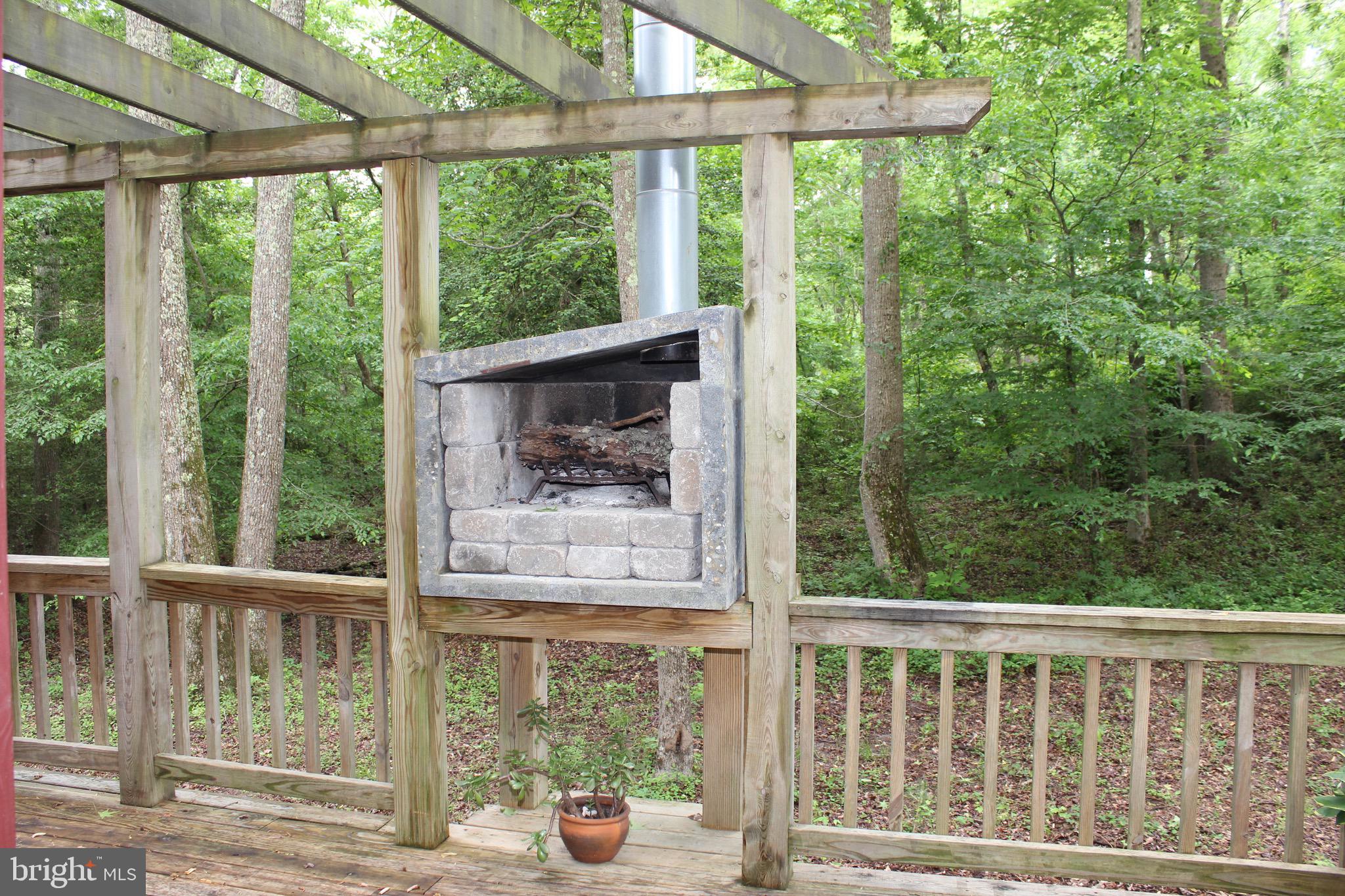 5692 Irvington Road White Stone, VA 22578 - Photo 8 of 59 Gallery Image 8