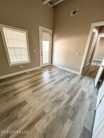 $1,600 | 902 Howard Avenue, Unit 7, Biloxi, MS 39530