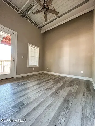 $1,600 | 902 Howard Avenue, Unit 7, Biloxi, MS 39530