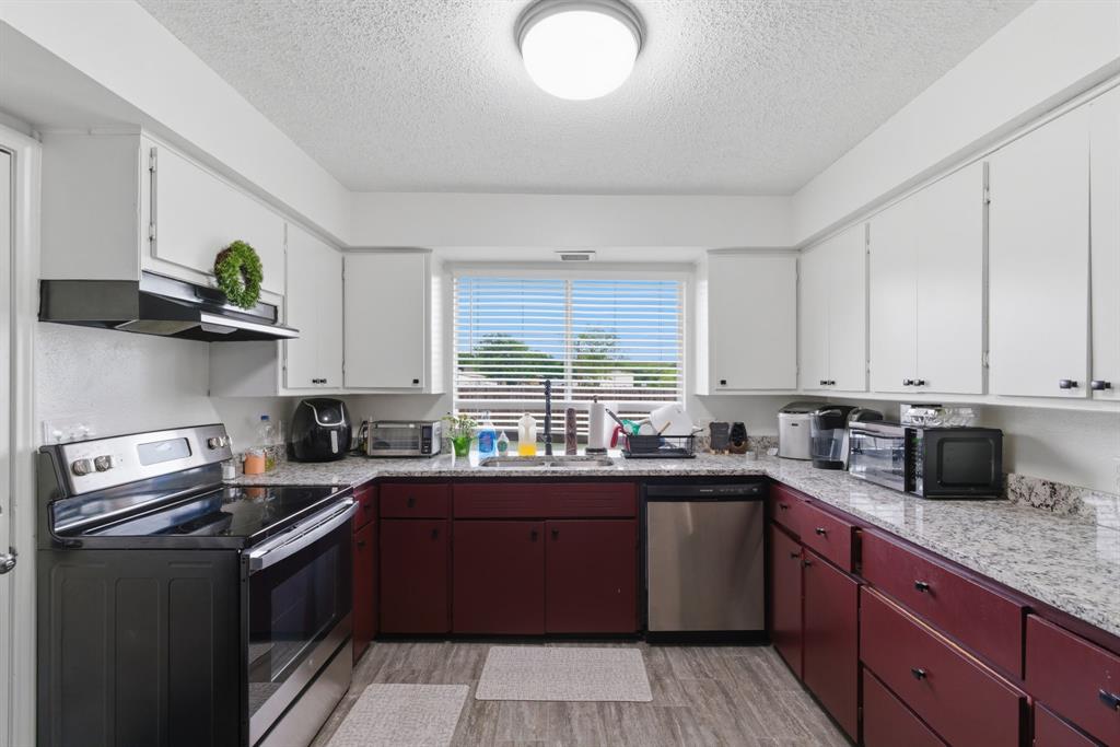 1032 Greg Street, Unit 15 Azle, TX 76020 - Photo 20 of 40 1020 Greg St