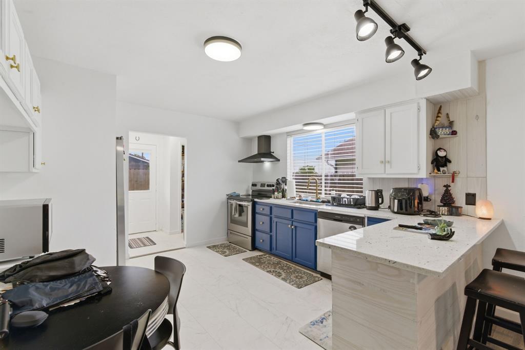 1032 Greg Street, Unit 15 Azle, TX 76020 - Photo 22 of 40 1028 Greg St