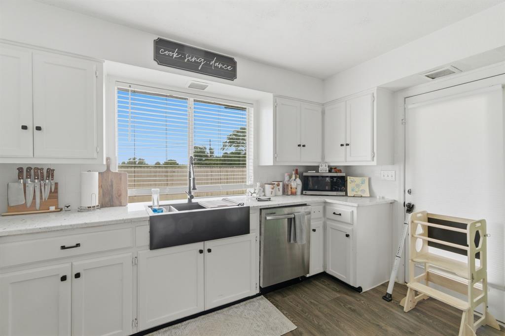 1032 Greg Street, Unit 15 Azle, TX 76020 - Photo 24 of 40 1032 Greg St