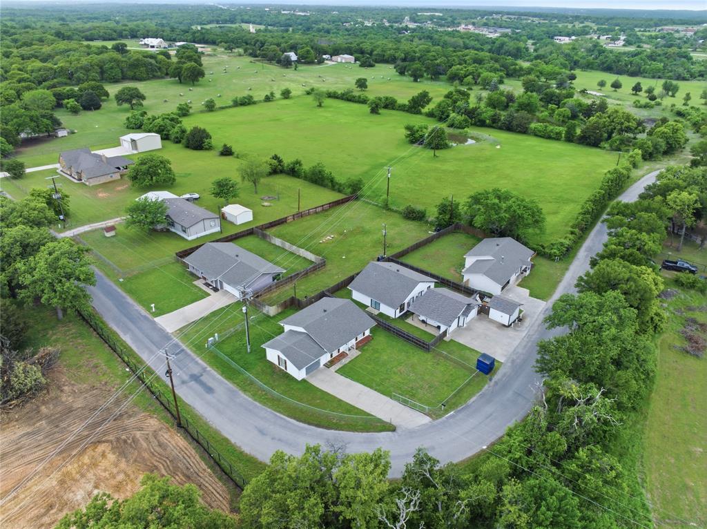 1032 Greg Street, Unit 15 Azle, TX 76020 - Photo 3 of 40