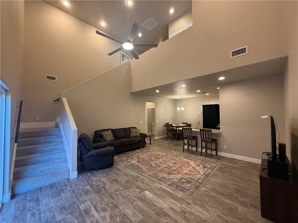 $2,800 | 3289 Tierra Del Sol Drive, Kingman, AZ 86409