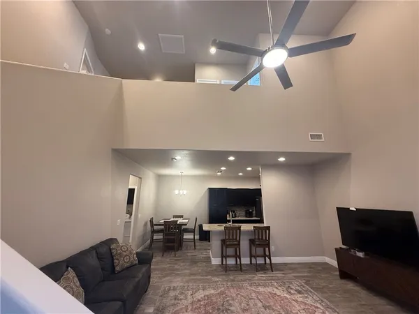$2,800 | 3289 Tierra Del Sol Drive, Kingman, AZ 86409