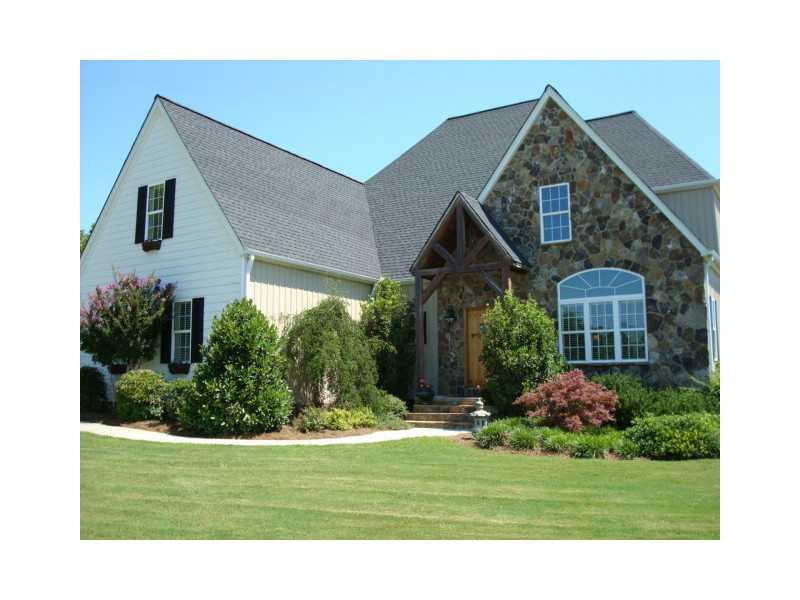 637 Lightwood Road Hartwell, GA 30643 - Photo 1 of 1 Exterior Front. Lake Hartwell Neighborhood!