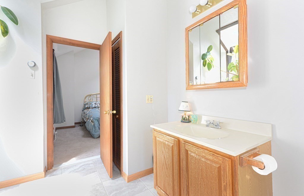 11 Longley Road, Unit A7 Shirley, MA 01464 - Photo 15 of 21