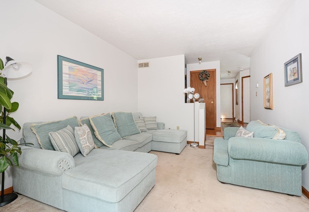 11 Longley Road, Unit A7 Shirley, MA 01464 - Photo 9 of 21