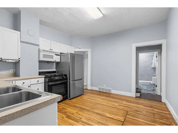 $290,000 | 515 10th Avenue, Greeley, CO 80631