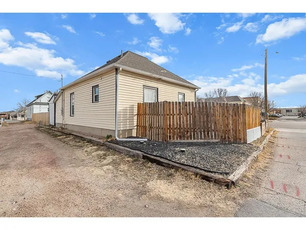 $290,000 | 515 10th Avenue, Greeley, CO 80631
