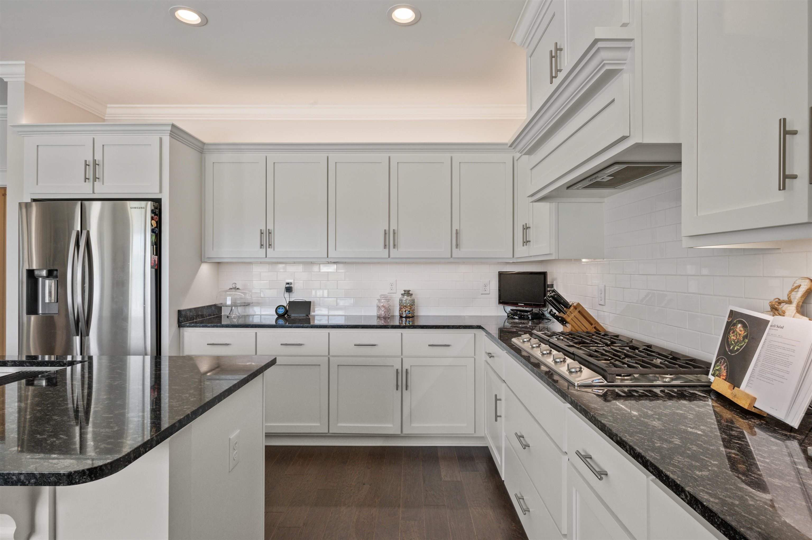 453 Fortune Drive Fairhope, AL 36532 - Photo 20 of 79 Kitchen