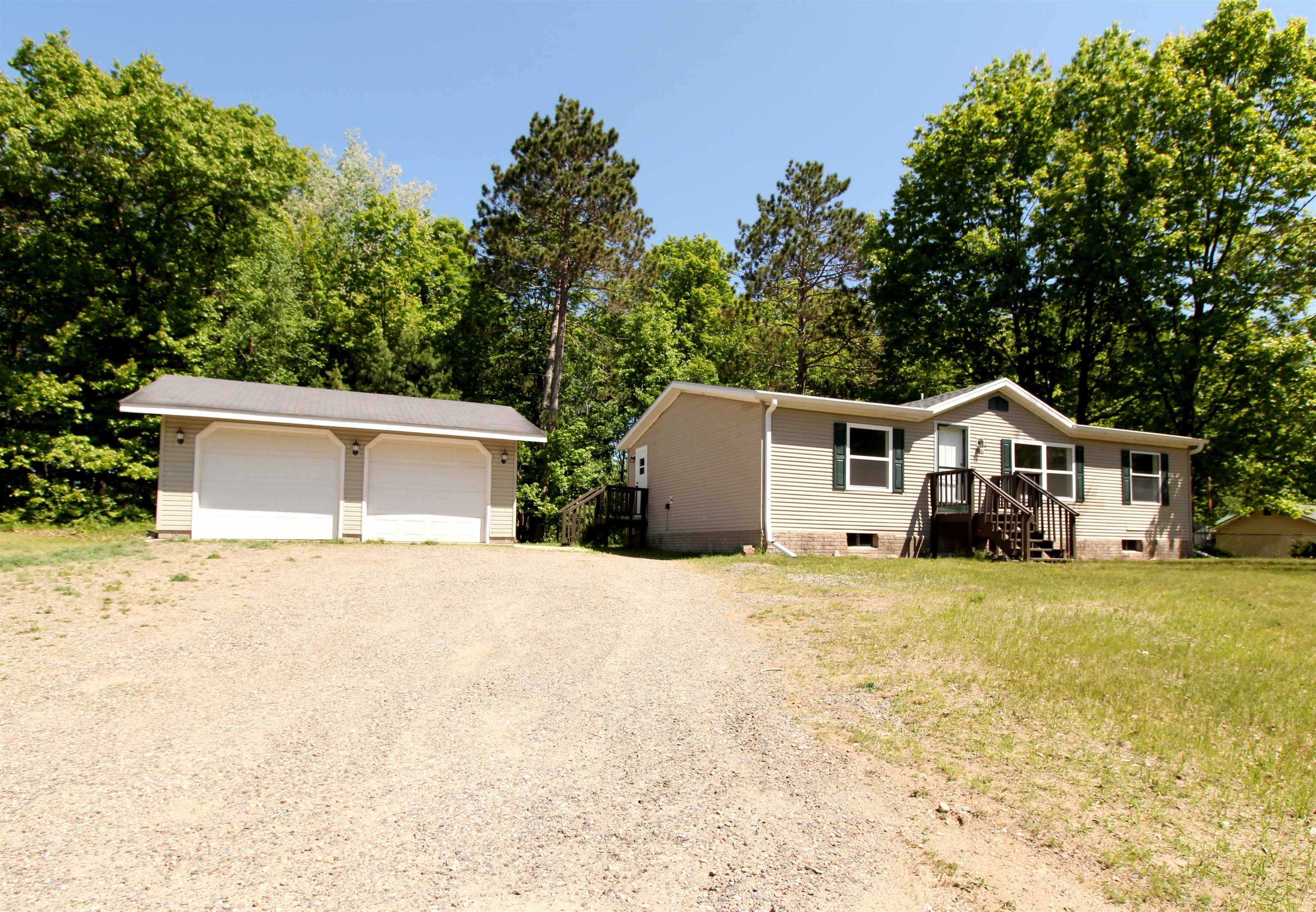 1026 Echo Lane Rhinelander, WI 54501 - Photo 4 of 23