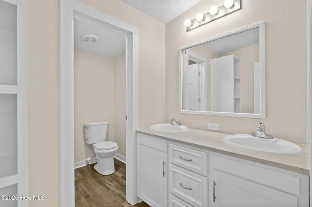 $214,900 | 137 Gores Drive, Clarendon, NC 28432