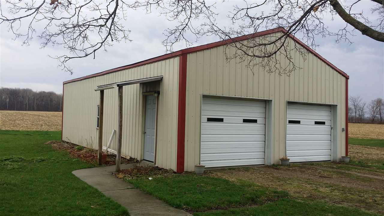 69650 Sycamore Road Walkerton, IN 46574 - Photo 3 of 6