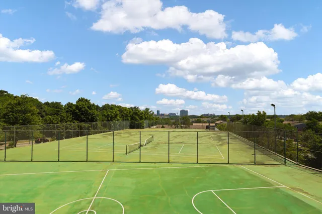 $1,800 | 301 North Beauregard Street, Unit 1707, Alexandria, VA 22312