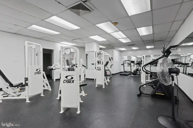 $1,800 | 301 North Beauregard Street, Unit 1707, Alexandria, VA 22312